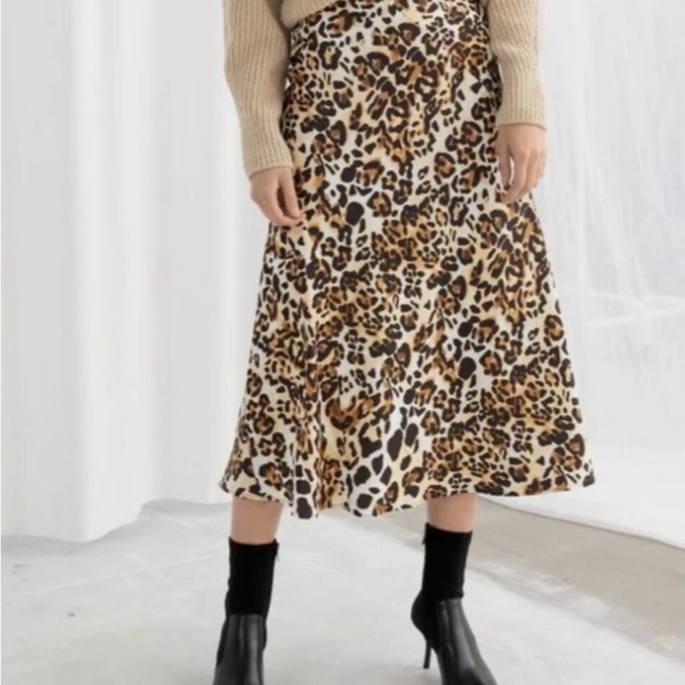 & Other Stories Leopard Print Midi Skirt size 0